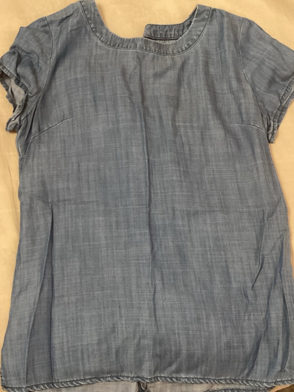 Banana Republic Light Blue Chambray Short Sleeve Blouse